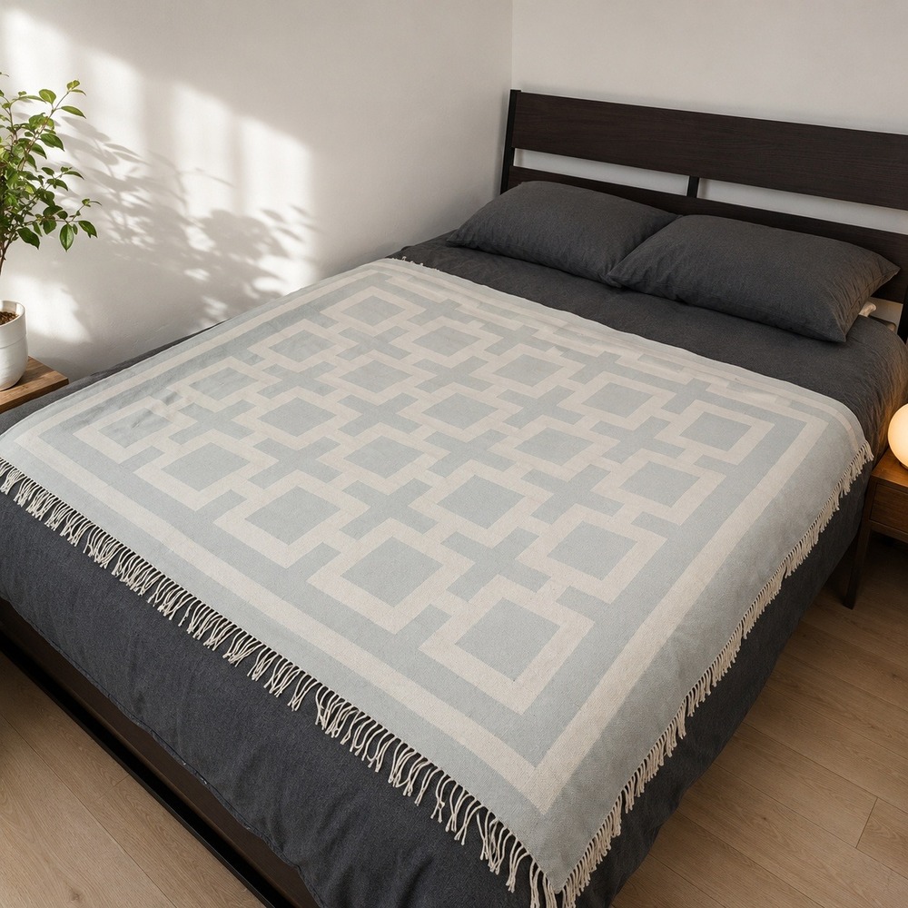 Jonathan Adler Greek Key Throw Blanket OS Blue White Alpaca Fringe Geometric MCM